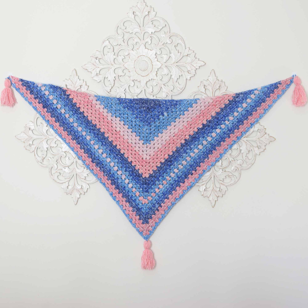 Triangle Wrap Scarf Crochet Pattern – TREASURIE